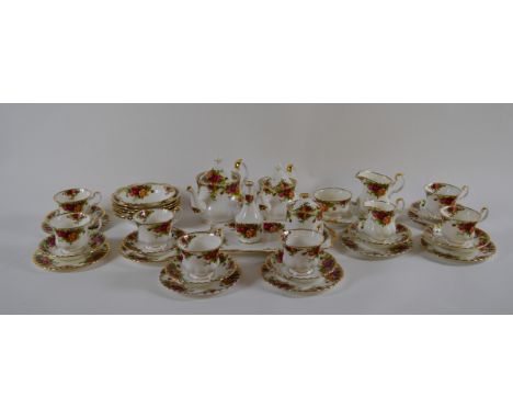 A collection of Royal Albert Old Country Roses, including teapots, cups and saucers etc. (39) 