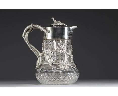 W. A. BOLIN - Moscow, 1891 - Sumptuous carafe in cut crystal and solid silver decorated with vines in relief, stamped Bolin, 