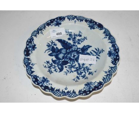 An 18th Century Worcester plate with printed blue pine cone pattern, 21cm diameter
