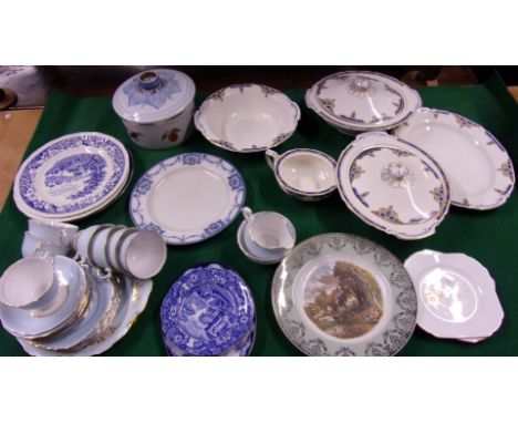 Mixed ceramics to Colclough part tea service, Copland, oriental, Silverdale, Grindley, Shelley etc... (1x box, some items may