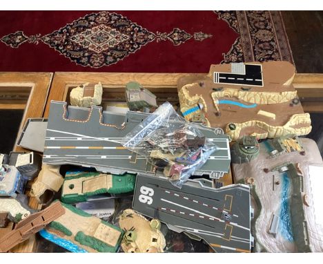 Galoob toys &nbsp;Vintage 1986 Runway and many small slot together launcher toys with boats and vehicles from a Lewis Galoob 
