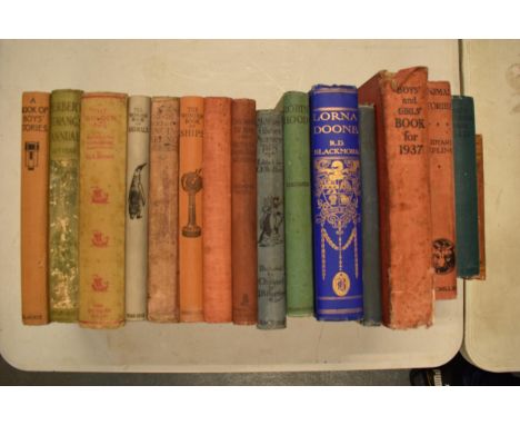 A good collection of illustrated books ranging from the early - mid 20th century (16 books), generally in good condition and 