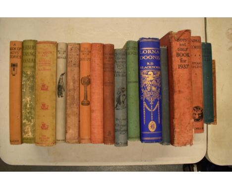 A good collection of illustrated books ranging from the early - mid 20th century (16 books), generally in good condition and 