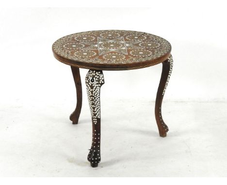 An Anglo-Indian lamp table, 60.5cm diameter