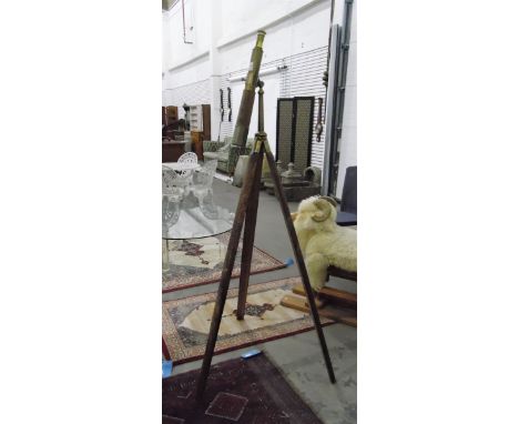 Late 19th century mahogany and brass four-draw telescope by John Aird & Son, having screw binding attaching to brass-mounted 