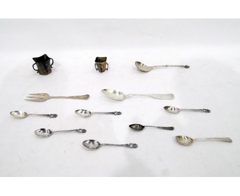 Small rectangular-shaped four-handled vase, Chester 1902 and another similar, a matched set of five silver teaspoons with dec