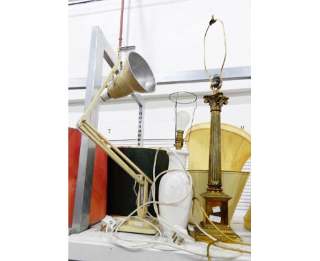 Brass table lamp formed as a Corinthian column, on a stepped base, a white ceramic table lamp and a cream angle poise lamp to