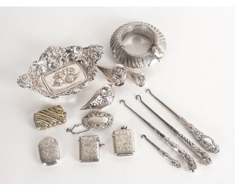 SILVER, FOREIGN AND PLATED WARES (14)Comprising; three silver vesta cases, Birmingham 1899, 1903 and 1925, another formerly p