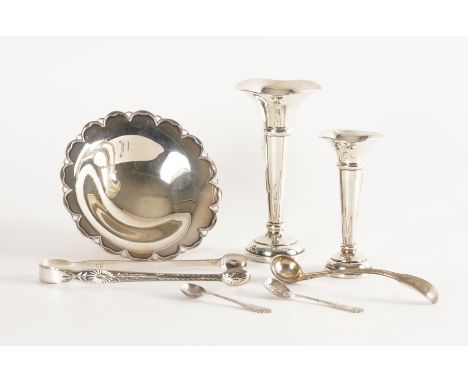 A GROUP OF SILVER (7)Comprising; a pedestal bonbon dish, of shaped circular form, Sheffield 1945, diameter 12.8cm, two vases,