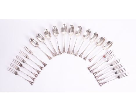 A GROUP OF VICTORIAN SILVER ONSLOW PATTERN TABLE FLATWARE (23)Comprising; twelve dessert forks, all London 1889, initial engr