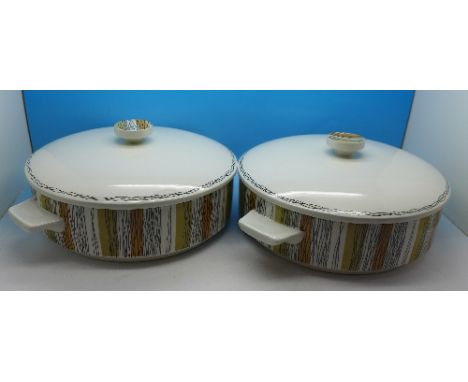A pair of Midwinter Sienna tureens