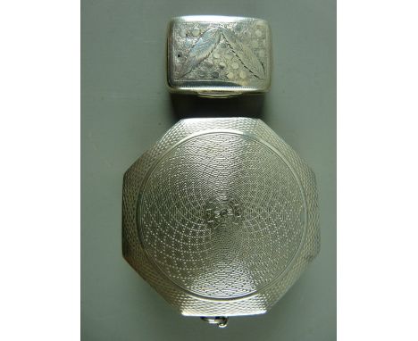 A GEORGE IV VINAIGRETTE and an Art Deco powder compact, the vinaigrette with engraved leaf decoration, the interior gilt line