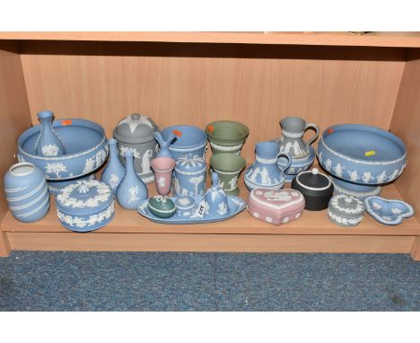 A COLLECTION OF WEDGWOOD JASPERWARE, twenty five pieces, to include a pink vase, height 10cm, a pink heart shaped trinket box