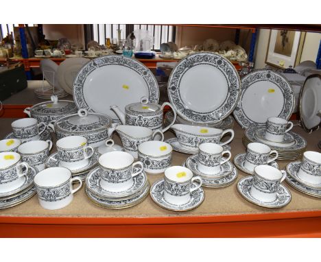 A ROYAL WORCESTER 'PADUA' PATTERN PART DINNER SERVICE, comprising an oval meat plate, two covered tureens, gravy boat and sta