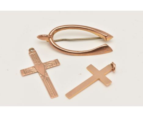THREE PIECES OF JEWELLERY, to include a 9ct rose gold polished cross pendant, hallmarked 9ct Birmingham, fitted with a jump r