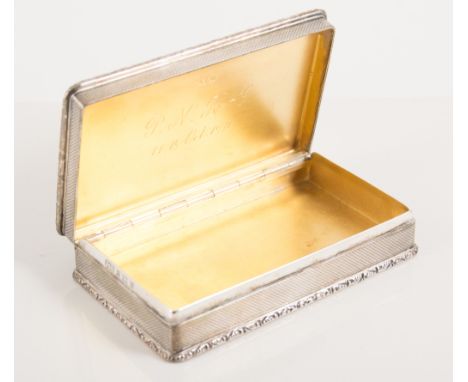 Silver presentation snuff box.