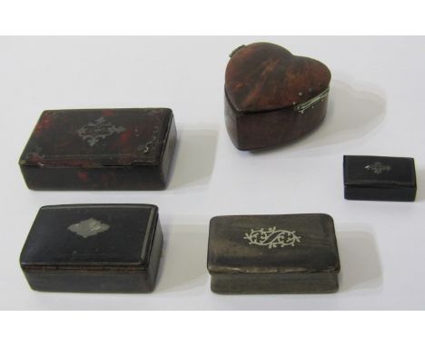 ANTIQUE SNUFF BOXES, collection of 5 assorted snuff boxes including horn and heart shaped box 