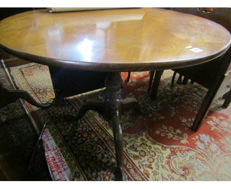 GEORGIAN MAHOGANY CIRCULAR TOP SUPPER TABLE, pad foot carved cabriole tripod base &amp; baluster support, 89cm diameter 