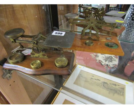 ANTIQUE POSTAL SCALE, Edwardian brass postal scale with 3 graduated weight &amp; 1 similar set 