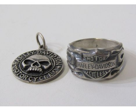 HARLEY DAVIDSON, Harley Davidson silver ring and pendant, ring size Y 