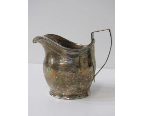 GEORGIAN SILVER HELMET SHAPE CREAM JUG, maker MM. London, marks worn, 8.5 cm height, 84 grams 