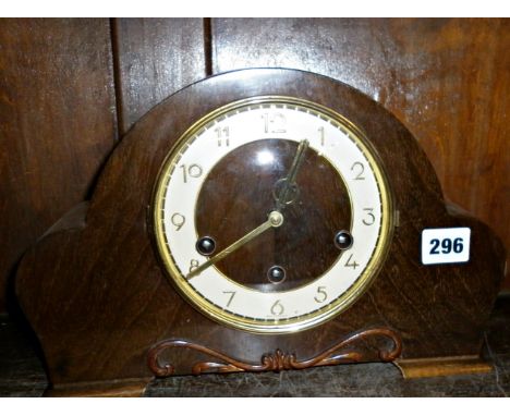1950's Westminster/Whittington chiming mantle clock in walnut case