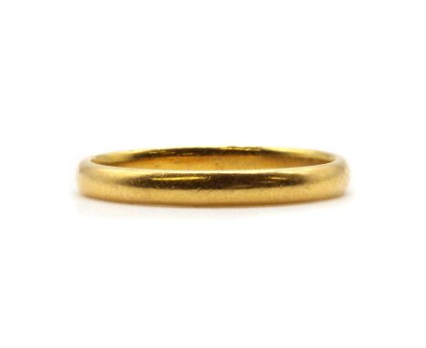 A 22ct gold 'D' section wedding ring, London 1951, 3.00g.Finger size P¾Condition ReportSurface marks/scratches.