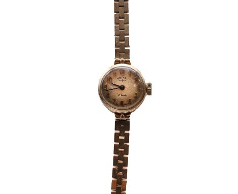 A ladies' 9ct gold Rotary mechanical bracelet watch, with brick link bracelet and ladder snap clasp, London 1968, 14.80gCondi