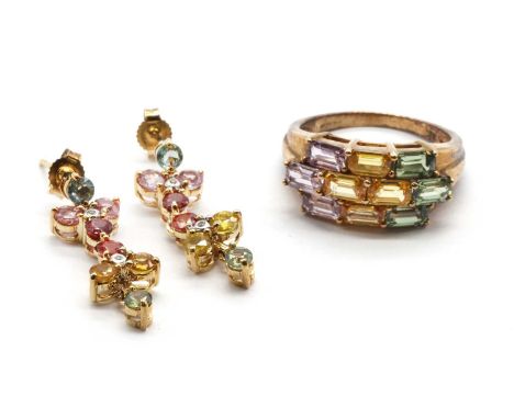 A 9ct gold green, yellow and pink sapphire ring, Birmingham 2010, 9mm wide,together with a pair of gold varicoloured sapphire