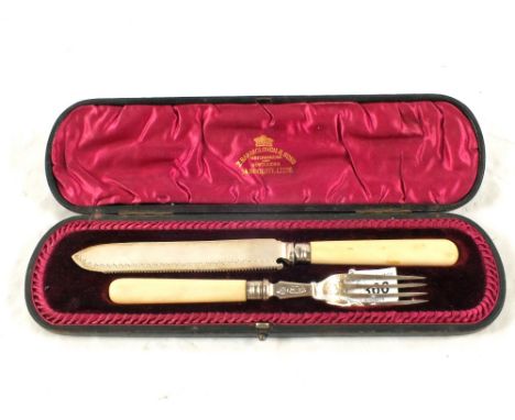 A Victorian Silver gateaux serving set, hallmarked Sheffield 1894