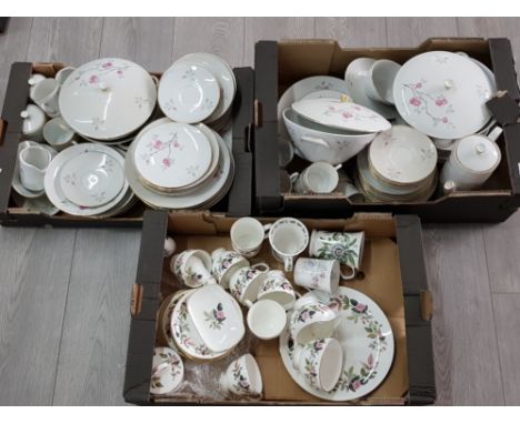 Bavaria part dinner and tea service with rose pattern decoration, together with Wedgwood Hathaway Rose pattern part tea set, 