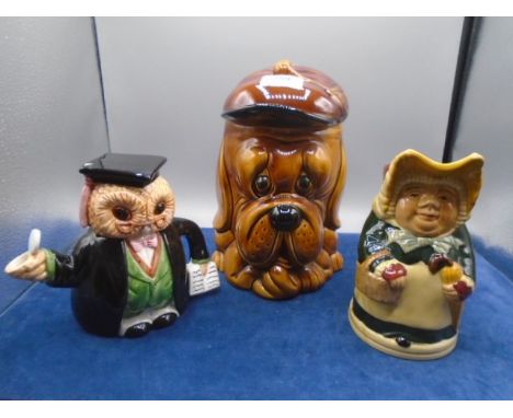 Mixed lot of vintage collectables to include P&amp;K Basset Hound Biscuit Barrel, 'Betsy' toby Jug by Wood &amp; Son and Owl 