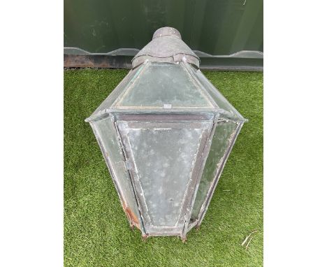 Gas light lamp head - THIS LOT IS TO BE COLLECTED BY APPOINTMENT FROM DUGGLEBY STORAGE, GREAT HILL, EASTFIELD, SCARBOROUGH, Y