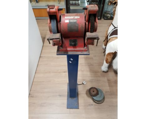 KANGO DOUBLE ENDED BENCH GRINDER ON STAND