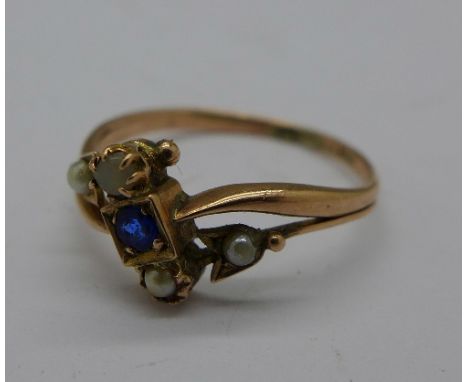 A Victorian 9ct gold stone set ring, 1.3g, N