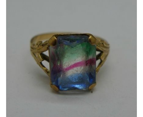 A 9ct gold multi-coloured stone ring, 2.4g, K