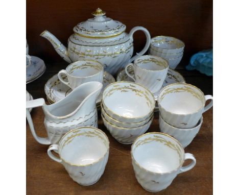 A Worcester Flight period tea service