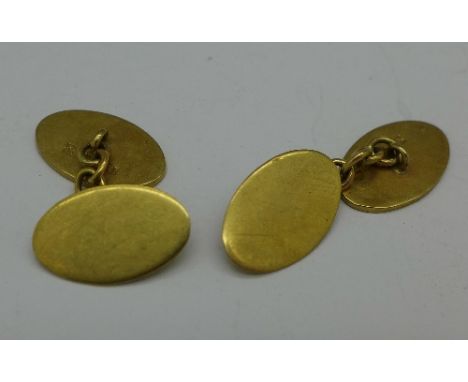 A pair of 9ct gold cufflinks, 5.5g