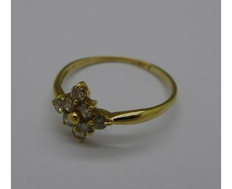 An 18ct gold and diamond ring, 1.9g, S