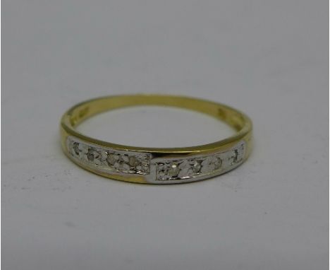 A 9ct gold and diamond ring, 0.8g, O