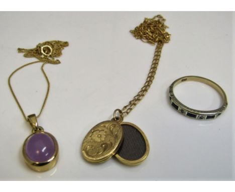 Two 9ct necklaces; one with oval lavender jade pendant and the other with swivel locket (chain af) together with a 9ct art de