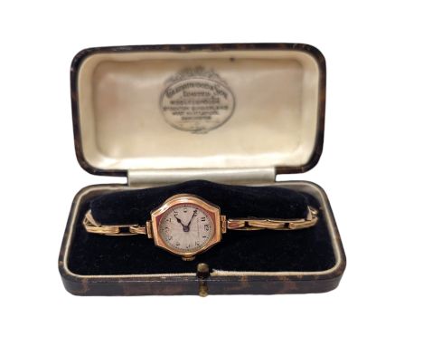 9ct gold ladies Collingwood manual wind wristwatch, with 9ct gold spring loaded strap, boxed Condition Report:Gross 12.90 gra