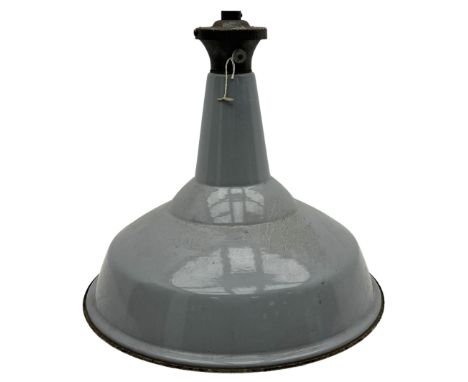 Industrial 'Benjamin' type grey enamel centre light fittingDimensions: Depth/Diameter:&nbsp;48cm