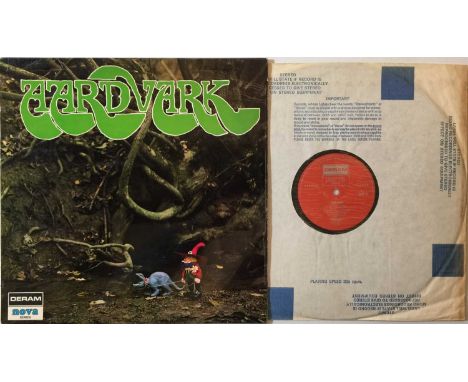 AARDVARK - S/T LP (UK STEREO ORIGINAL - SDN 17). Here we have the self-titled debut LP by British prog group Aardvark (SDN 17
