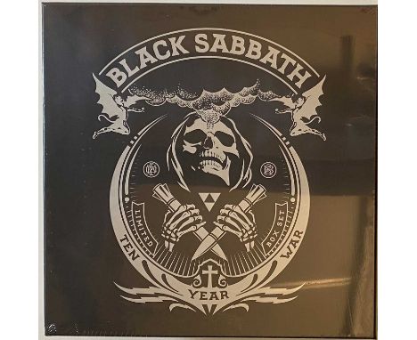 BLACK SABBATH - THE TEN YEAR WAR - LP BOX SET (ORIGINAL 2017 RELEASE - BMGCATBOX73). A superb addition for any Black Sabbath 