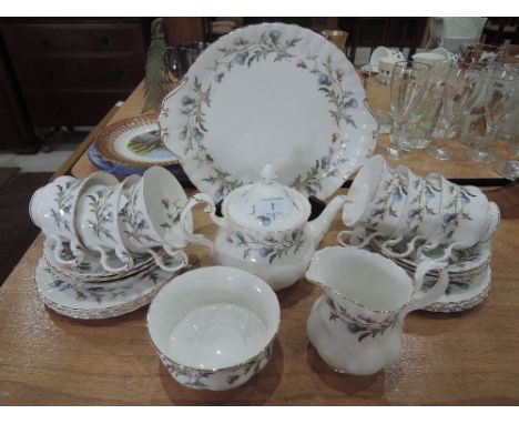 A Royal Albert Brigadoon tea service 22 pieces