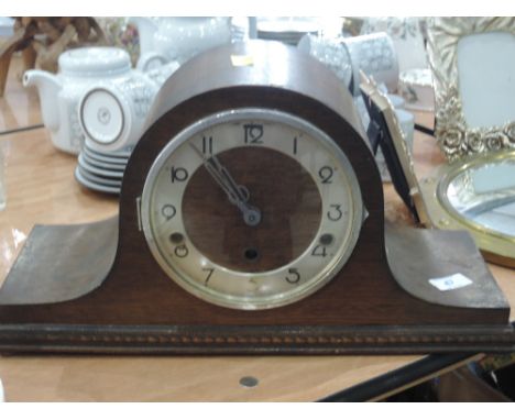 A mid 20th century mantle clock. 