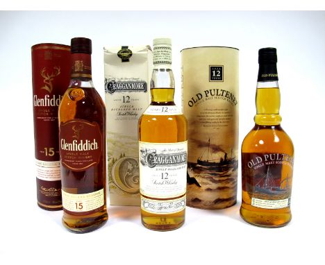 Whisky - Glenfiddich Single Malt Scotch Whisky Unique Solera Reserve Aged 15 Years, 70cl, 40% Vol.; Cragganmore Single Highla