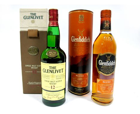 Whisky - The Glenlivet Single Malt Scotch Whisky 12 years Old, 70cl, 40% Vol., in faux leather/suede box; Glenfiddich Single 