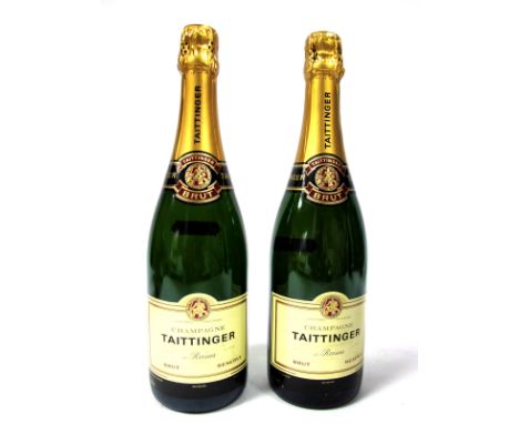 Champagne - Tattinger Brut Reserve Champagne, 750ml, 12% Vol. (2)